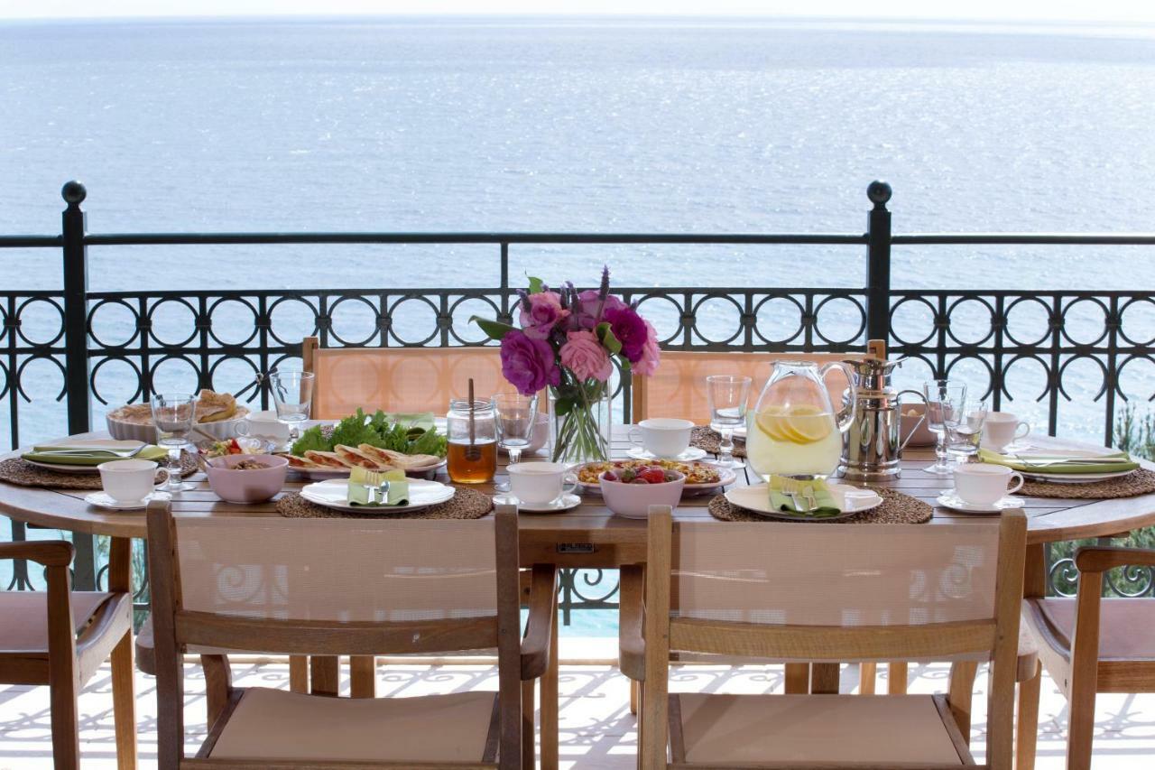 Avra Private Suites Ласси Экстерьер фото